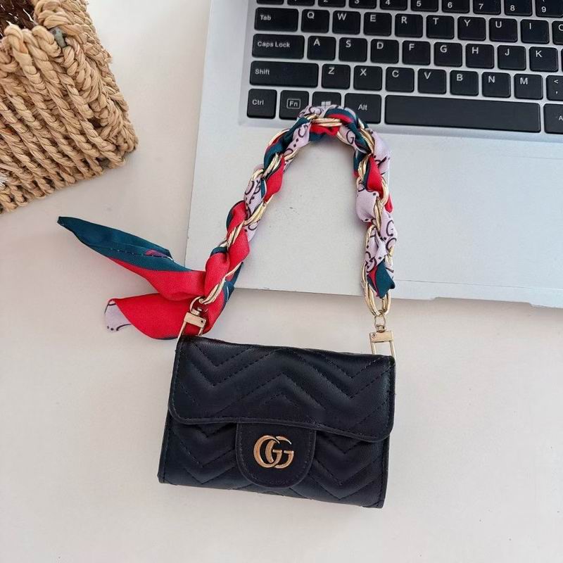 Gucci card bag (264)