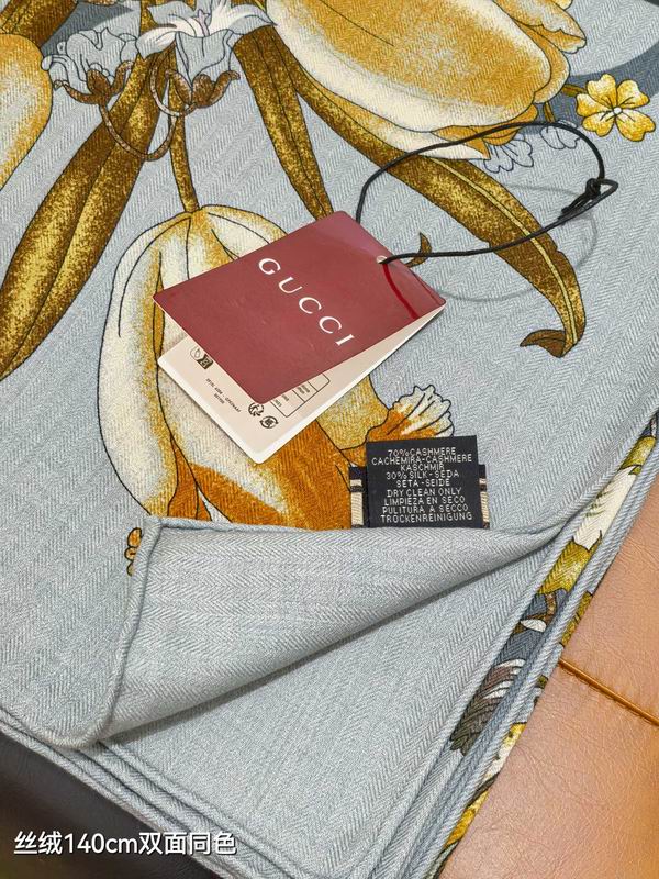 Gucci scarf 140X140cm 70%羊绒 30%真丝 E31 (20)