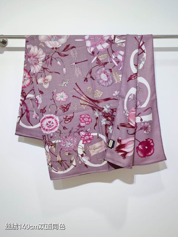 Gucci scarf 140X140cm 70%羊绒 30%真丝 E31 (3)