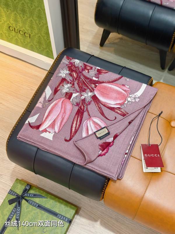 Gucci scarf 140X140cm 70%羊绒 30%真丝 E31 (7)
