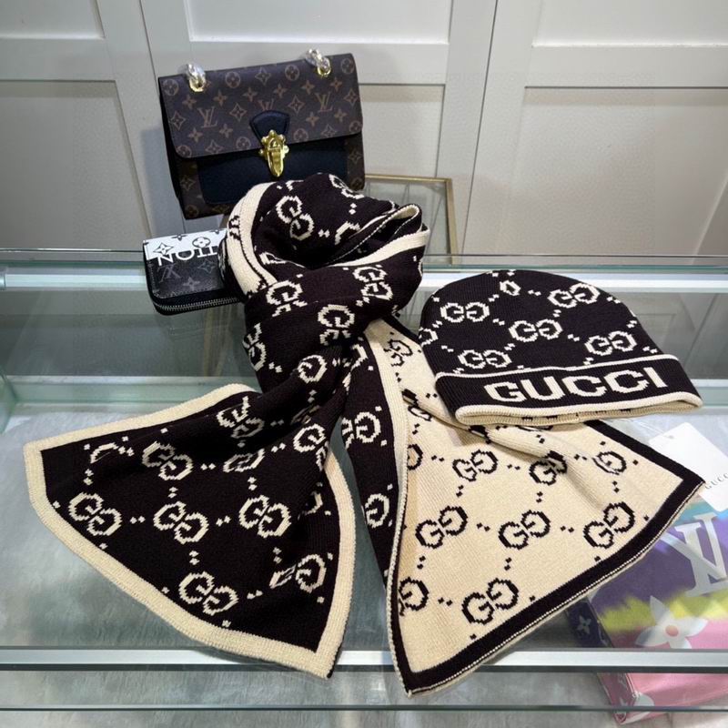 Gucci scarf hat dx (1)