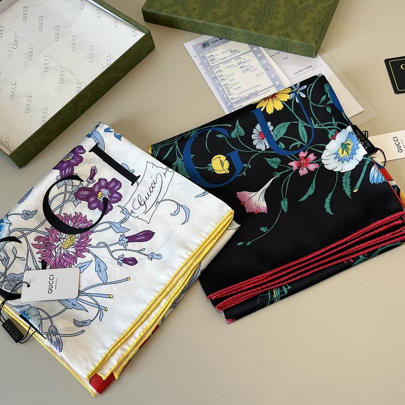 Gucci silk Scarf 90X90cm hm (18)