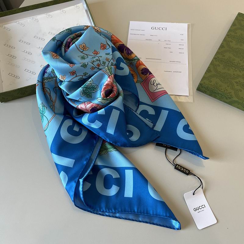 Gucci silk Scarf 90X90cm hm (6)