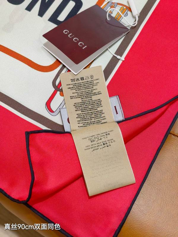 Gucci silk scarf 90X90cm E45 (4)