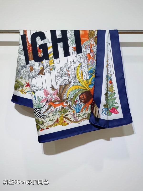 Gucci silk scarf 90X90cm E46 (3)