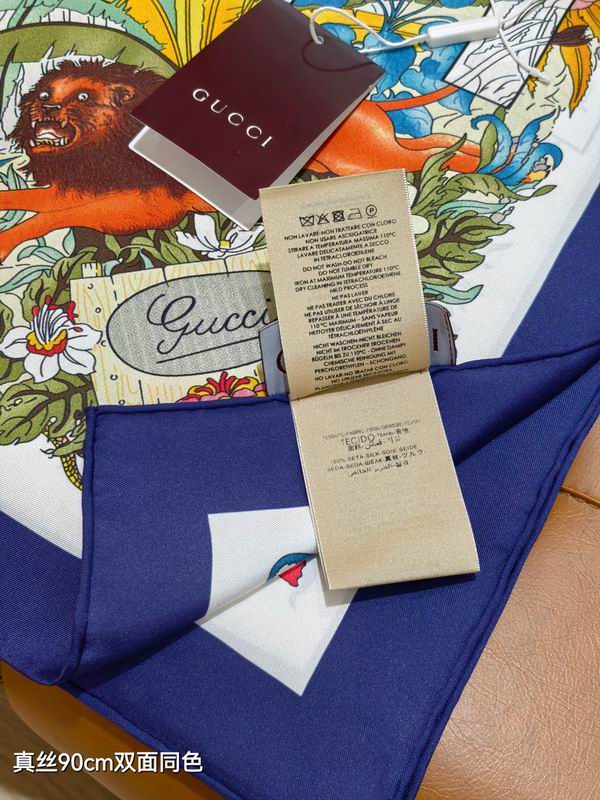 Gucci silk scarf 90X90cm E46 (4)