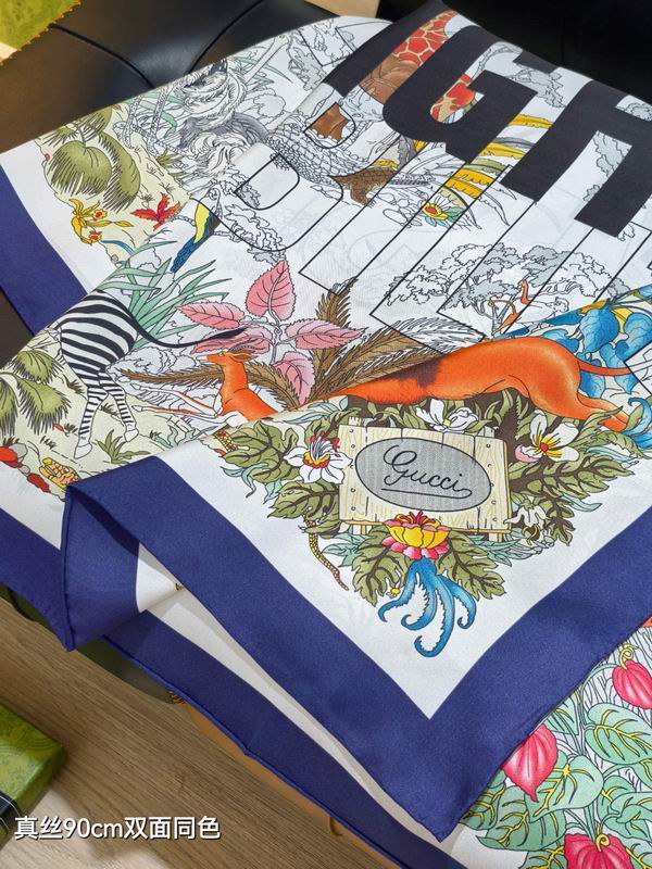 Gucci silk scarf 90X90cm E46 (5)
