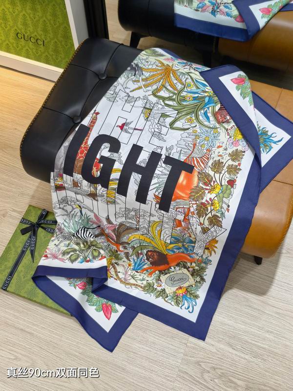 Gucci silk scarf 90X90cm E46 (6)