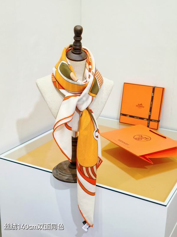 Hermes 140X140cm 70%羊绒30%真丝 E35 (2)