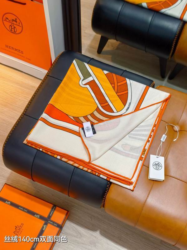 Hermes 140X140cm 70%羊绒30%真丝 E35 (6)