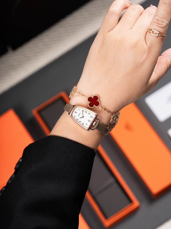 Hermes 20X27.2mm 01 (25)