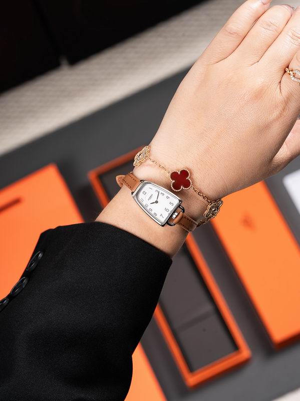 Hermes 20X27.2mm 01 (35)