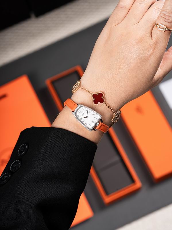 Hermes 20X27.2mm 02 (35)