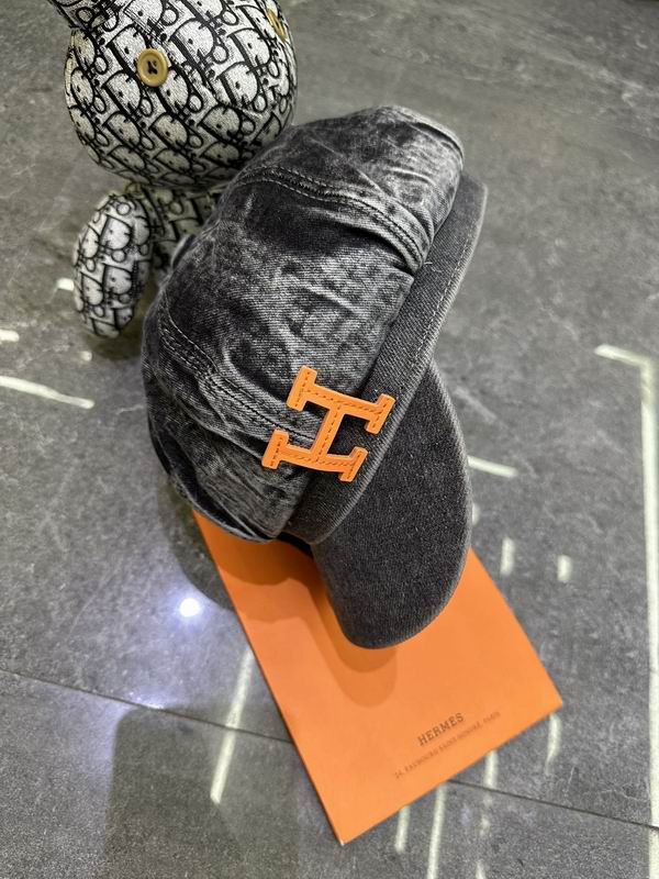 Hermes Cap dx (392)