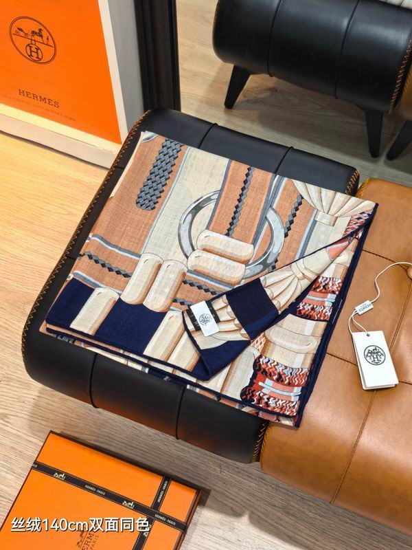 Hermes Scarf 140X140cm 70%羊绒30%真丝 E07 (15)