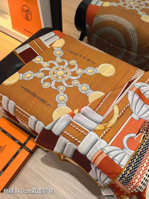 Hermes Scarf 140X140cm 70%羊绒30%真丝 E07 (21)