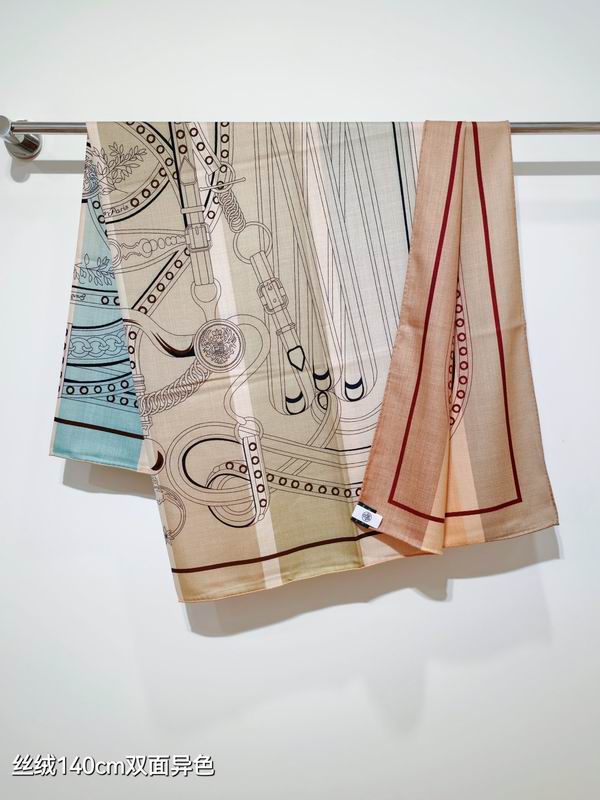 Hermes Scarf 140X140cm 70%羊绒30%真丝 E13 (11)