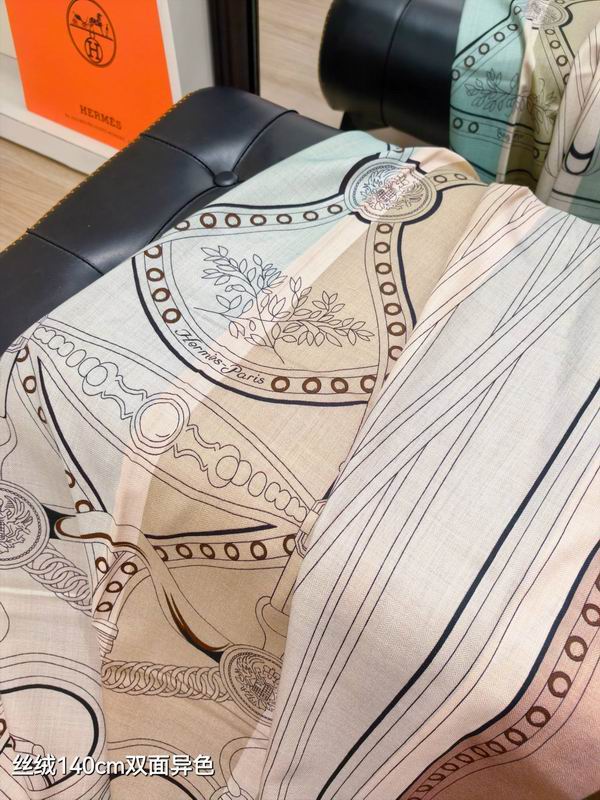 Hermes Scarf 140X140cm 70%羊绒30%真丝 E13 (13)