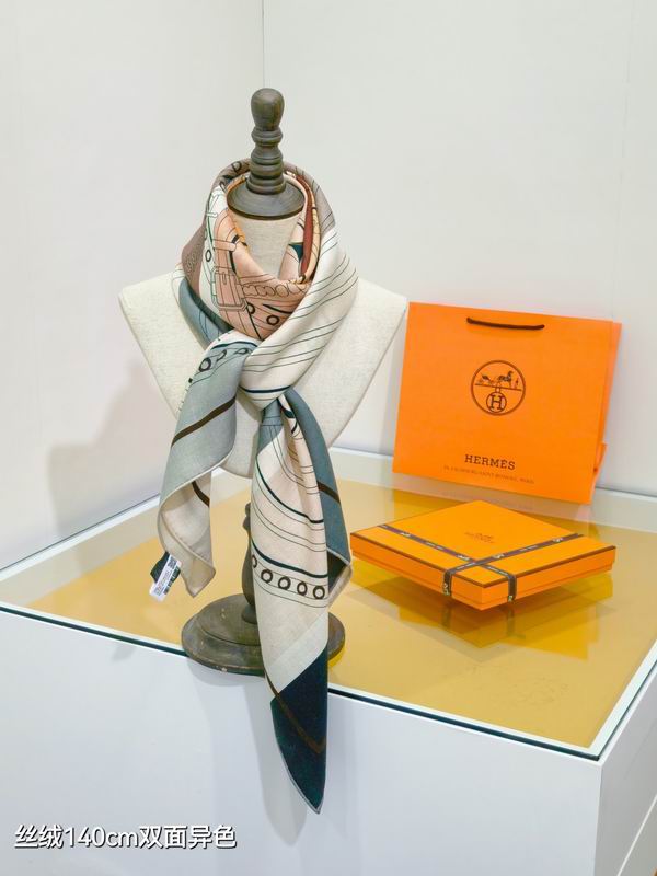 Hermes Scarf 140X140cm 70%羊绒30%真丝 E13 (2)
