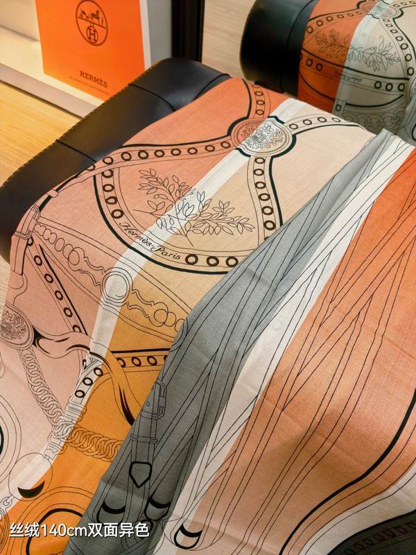 Hermes Scarf 140X140cm 70%羊绒30%真丝 E13 (5)
