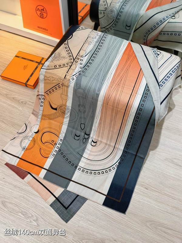 Hermes Scarf 140X140cm 70%羊绒30%真丝 E13 (6)