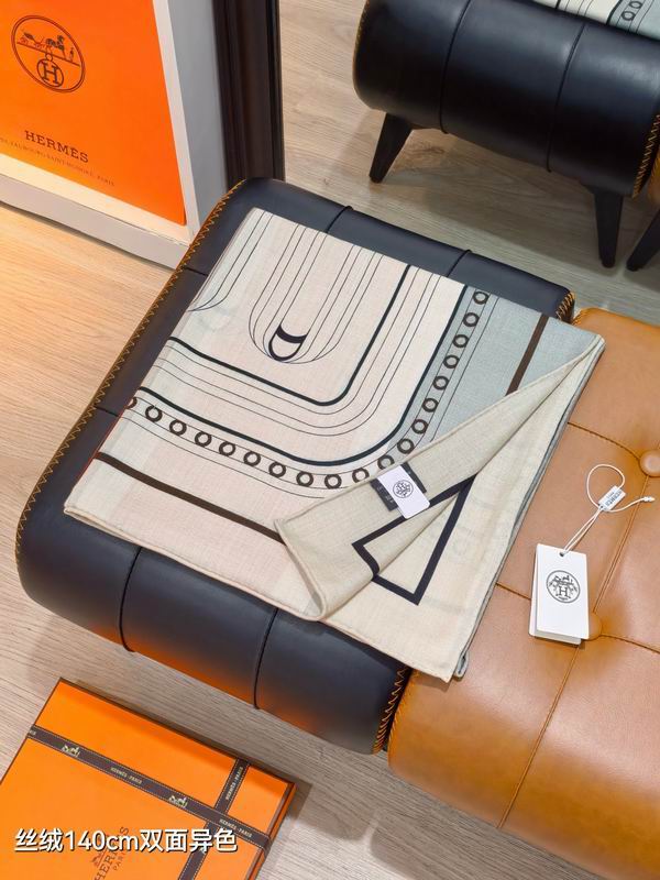 Hermes Scarf 140X140cm 70%羊绒30%真丝 E13 (7)