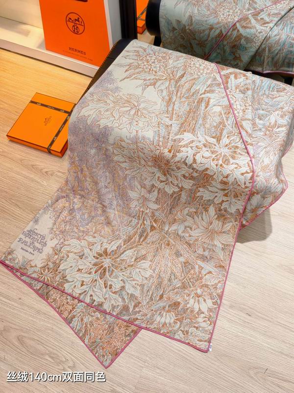 Hermes scarf 140X140cm 70%羊绒30%真丝  E06 (33)