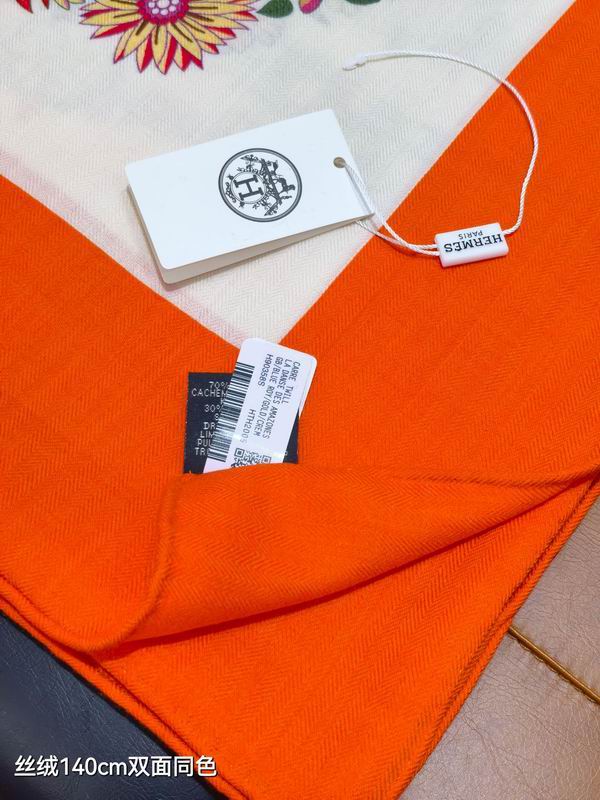 Hermes scarf 140X140cm 70%羊绒30%真丝 E27 (3)