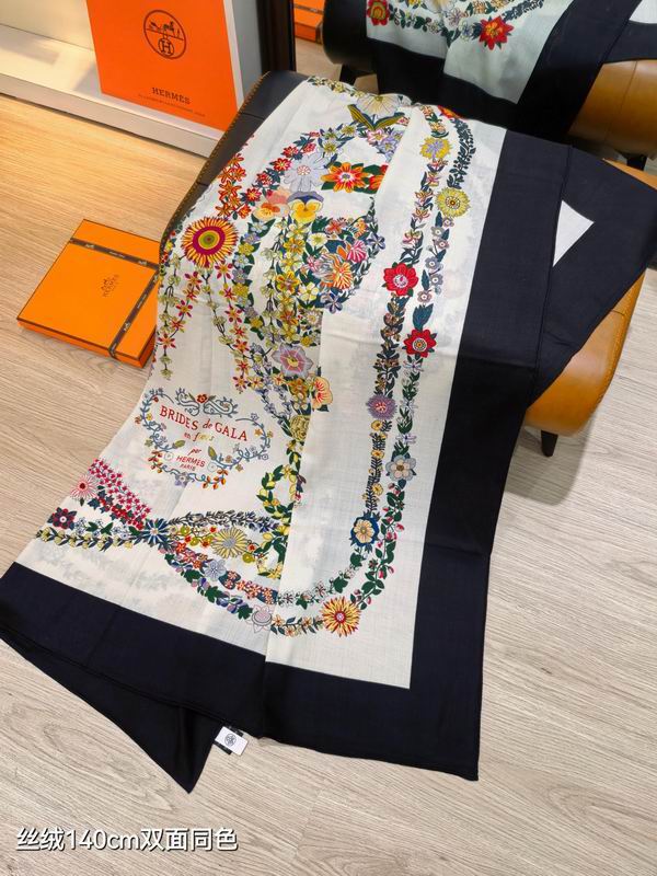 Hermes scarf 140X140cm 70%羊绒30%真丝 E27 (9)