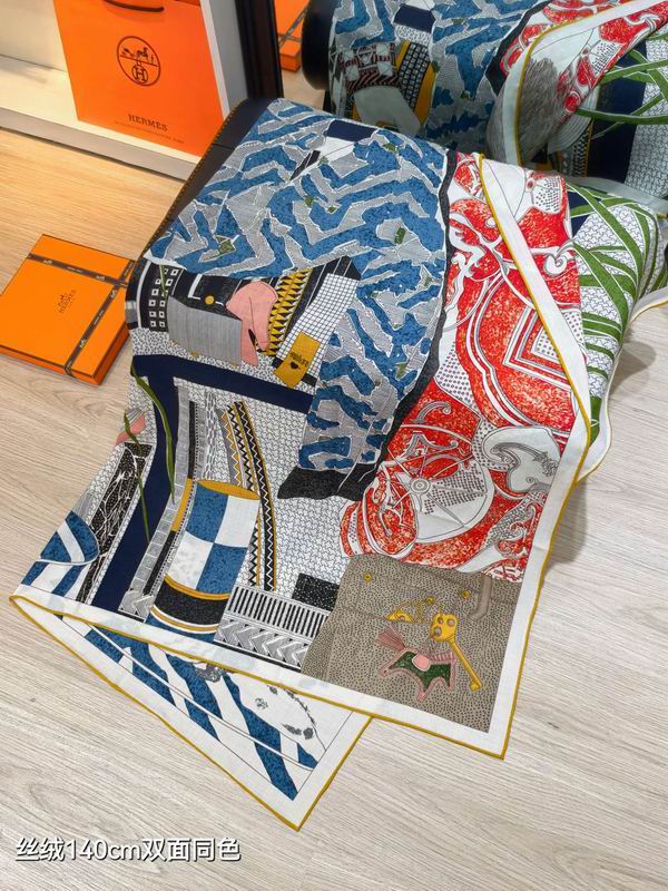 Hermes scarf 140X140cm 70%羊绒30%真丝 E48 (16)