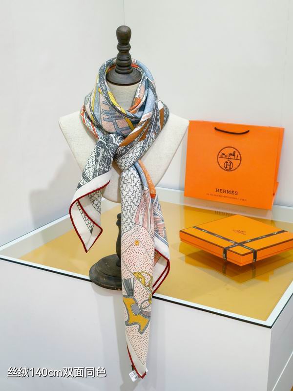 Hermes scarf 140X140cm 70%羊绒30%真丝 E48 (32)