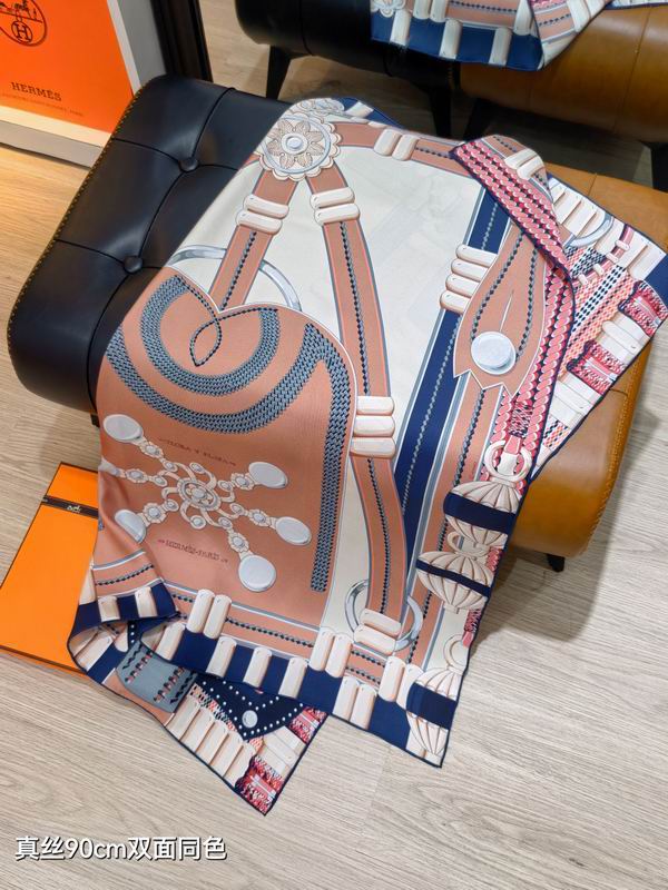 Hermes silk scarf 90X90cm E44 (26)