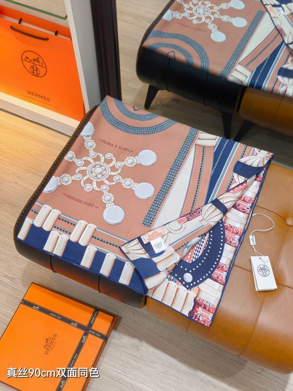 Hermes silk scarf 90X90cm E44 (27)