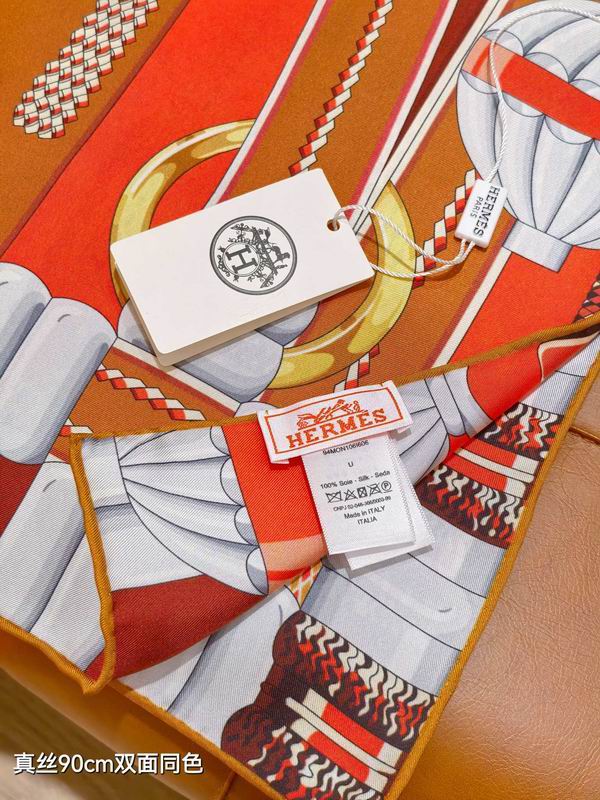Hermes silk scarf 90X90cm E44 (34)