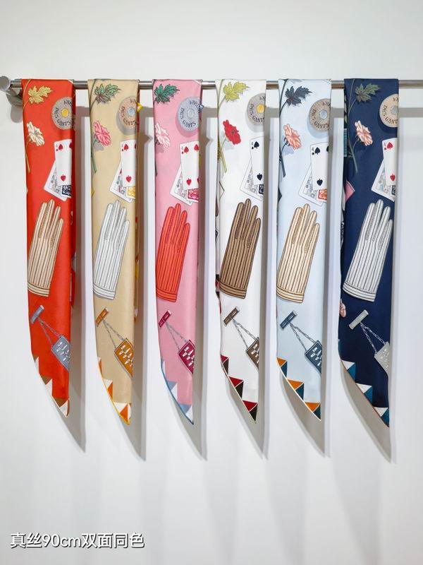 Hermes silk scarf 90X90cm E47 (1)