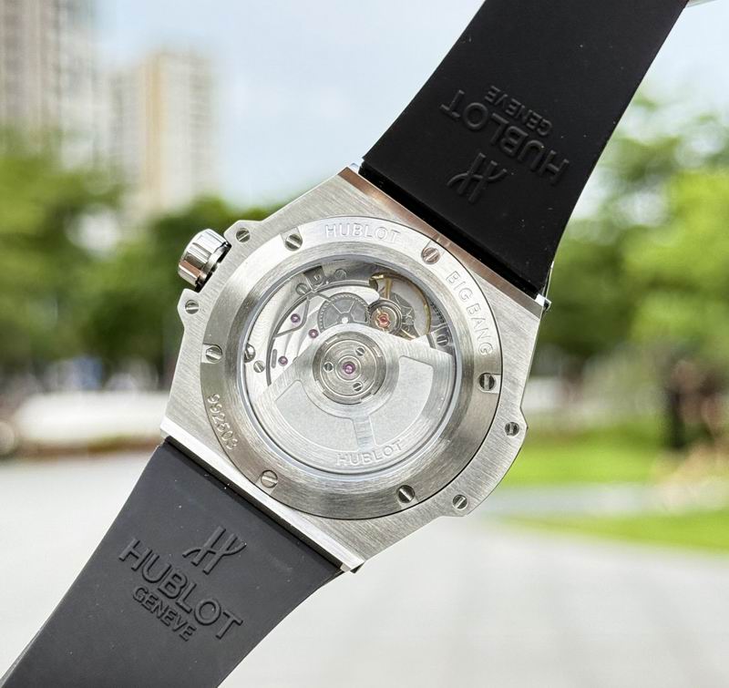 Hublot 39mm 40 (39)