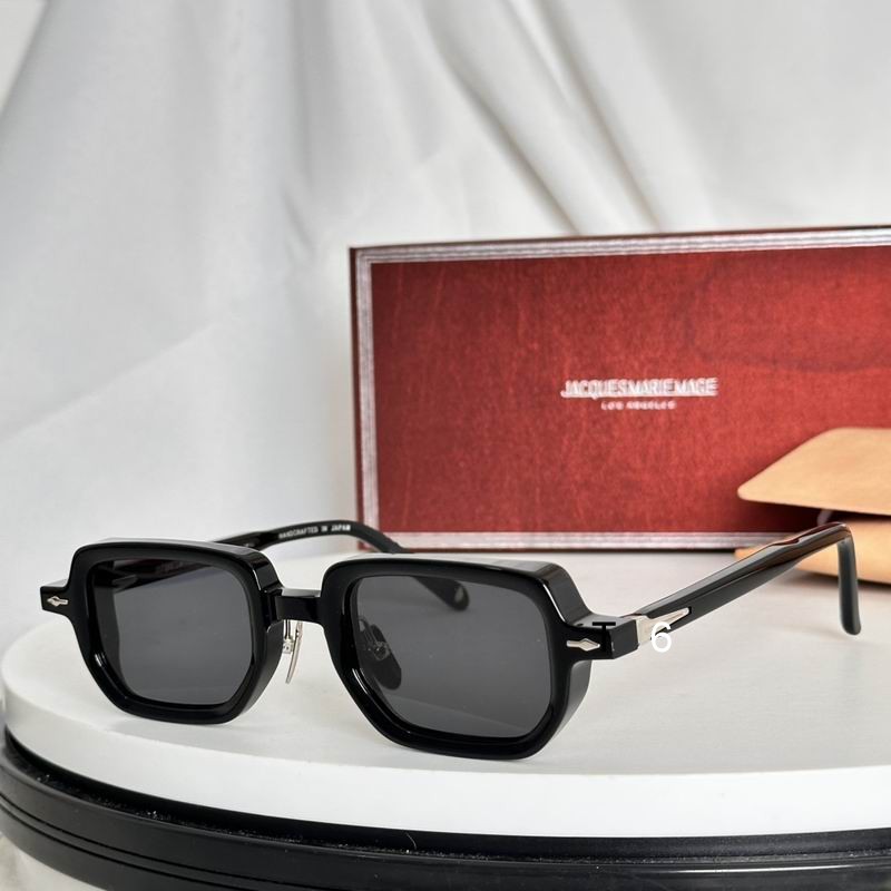 JACQUES MARIE MAG ASTATRE 46 24 e01