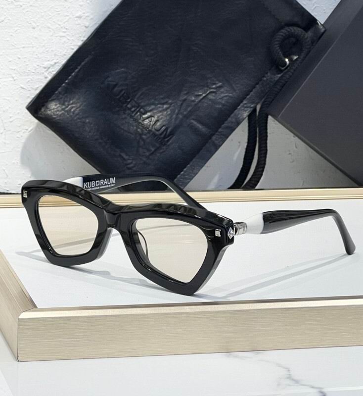 Kuboraum Glasses 8smh01 (1)