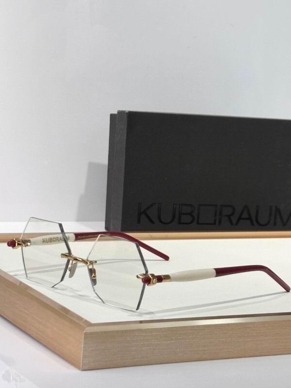 Kuboraum Glasses 8smh15 (1)