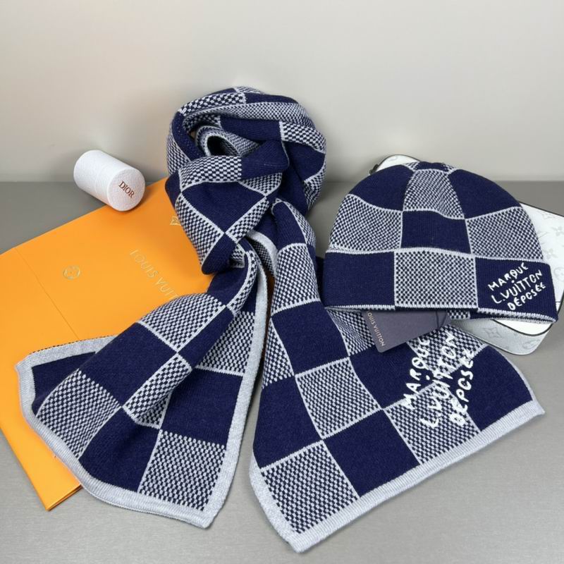 LV  scarf hat dx (2)