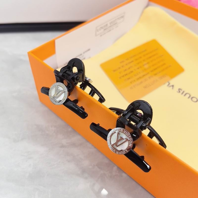 LV Hair Grab Clip dx (465)