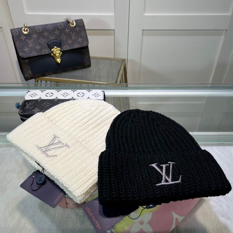 LV Hat dx (1148)