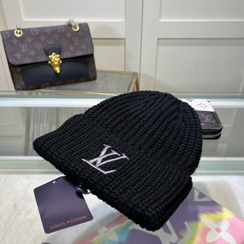 LV Hat dx (1157)