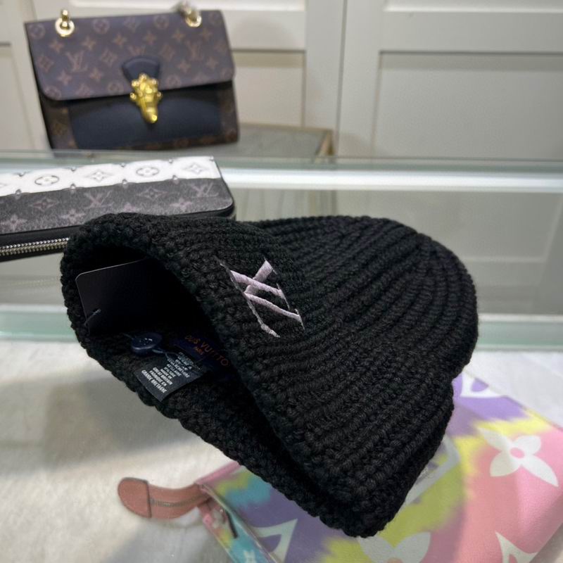 LV Hat dx (1158)