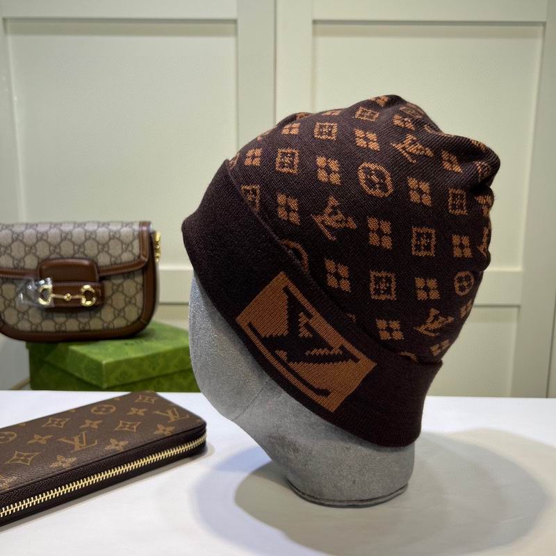 LV Hat dx (1452)