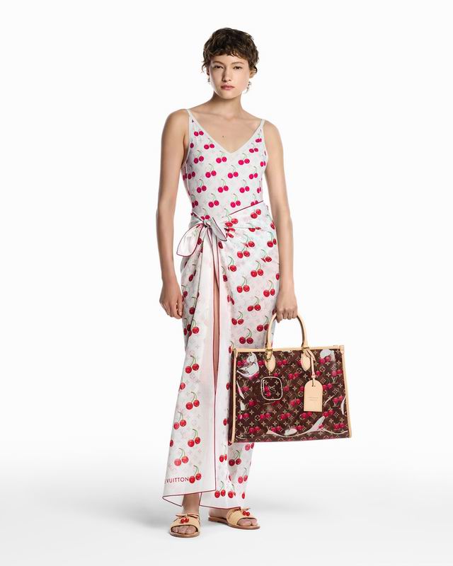 LV Scarf 140X140cm 70%羊绒30%真丝  E12 (11)