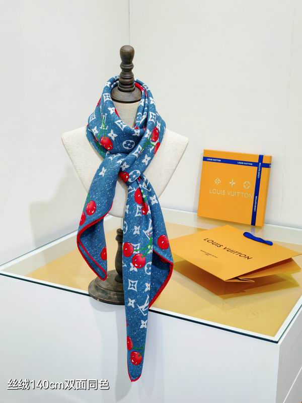 LV Scarf 140X140cm 70%羊绒30%真丝  E12 (2)