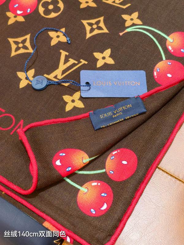 LV Scarf 140X140cm 70%羊绒30%真丝  E12 (24)