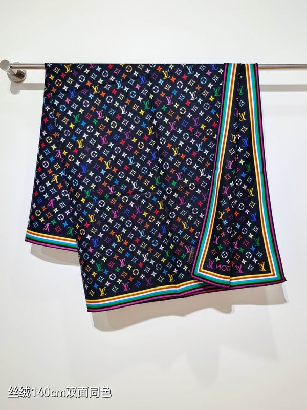 LV Scarf 140X140cm 70%羊绒30%真丝  E33 (11)