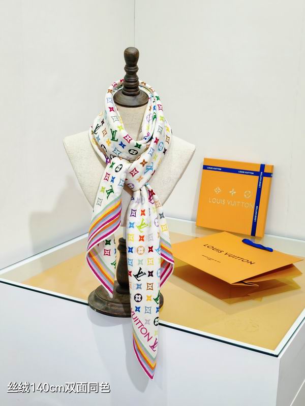 LV Scarf 140X140cm 70%羊绒30%真丝  E33 (2)